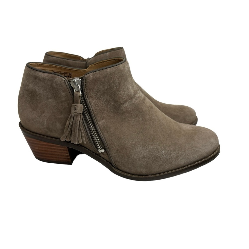Vionic Joy Serena Ankle Bootie‎ in Greige Leather 7